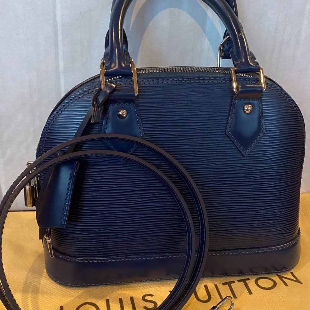 Louis Vuitton Alma BB Blue epi leather handbag w/detachable crossbody strap